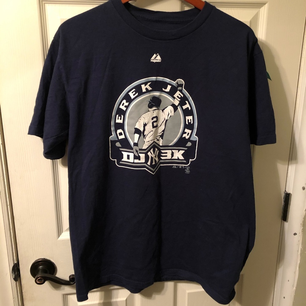 Derek Jeter Majestic Tee
